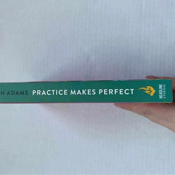 Sarah Adams Paperbacks - Picture 5 of 6